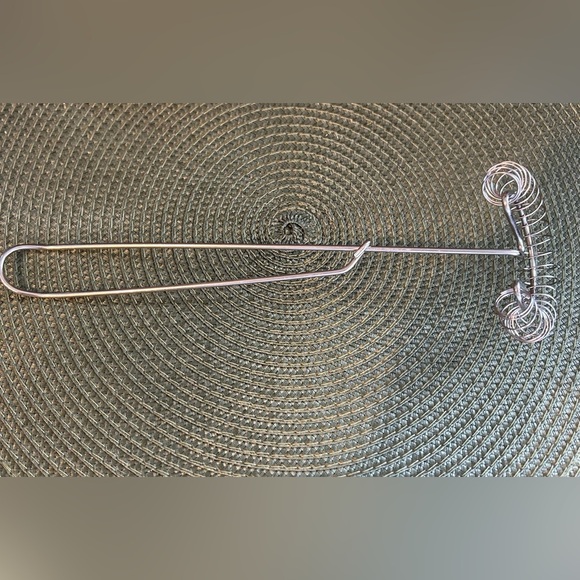 Vintage Manual Egg Beater Spring Hand Whisk Coil Push Mixer Kitchen Supplies EUC - Picture 4 of 6